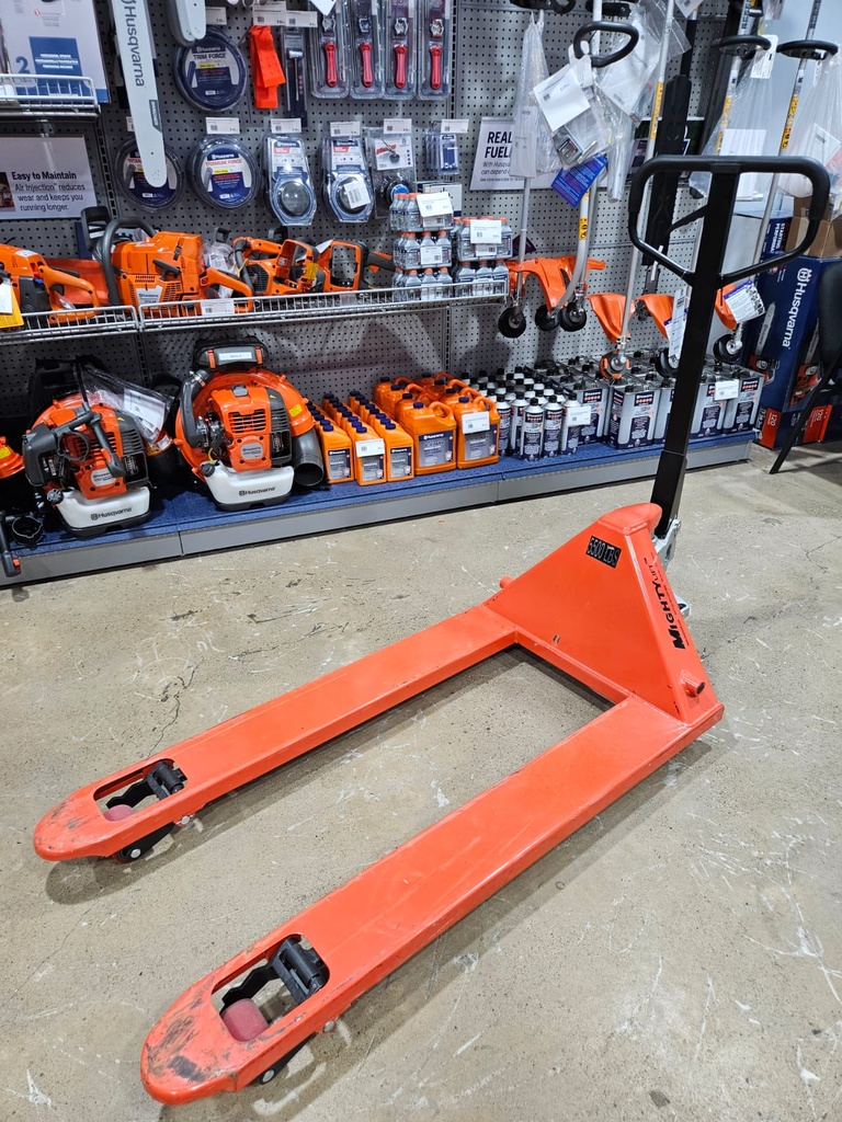 Standard Pallet Jack (Truck) - 5,500 lb. Capacity