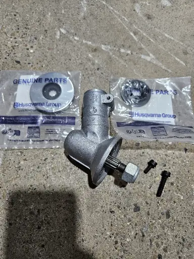 Gear Box (Bevel Gear Assy) Husqvarna 536503801 (See Trimmers Models Below)