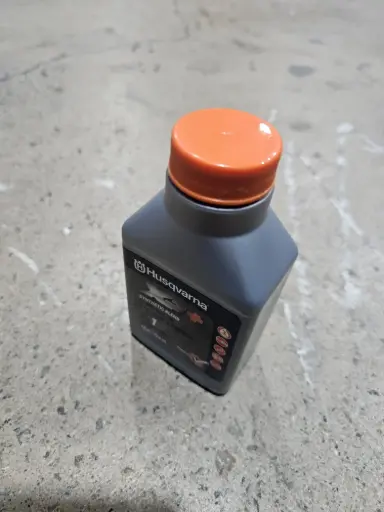 
Husqvarna XP+ 2-Stroke Oil 2.6oz 1 pc #593152301 