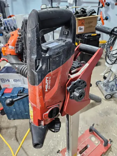 Hilti DD 150-U Core drill Serial: 014425